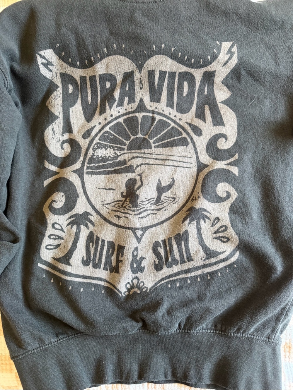 Pura Vida Men's Dark Gray Surf & Sun Crewneck Sweatshirt